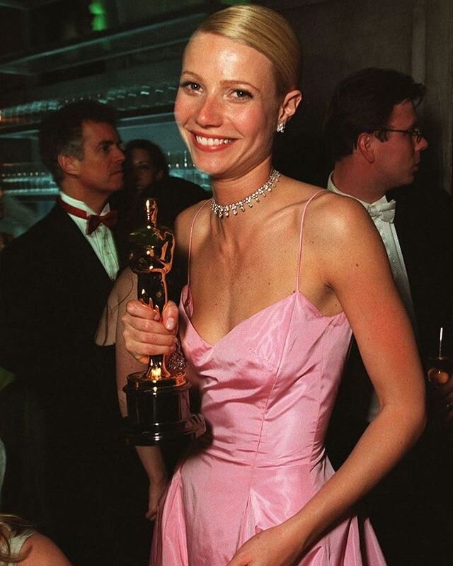 Gwenyth Paltrow at the 1998 Academy Awards where she won an Oscar for her role in Shakespeare In Love