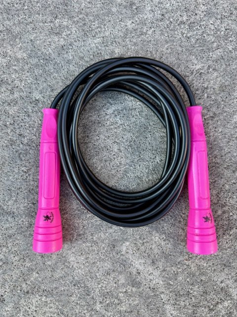Back in Black 5mm PVC jump rope with pink handles