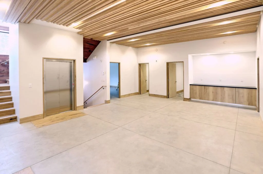 3000 Basingdale 4.jpg