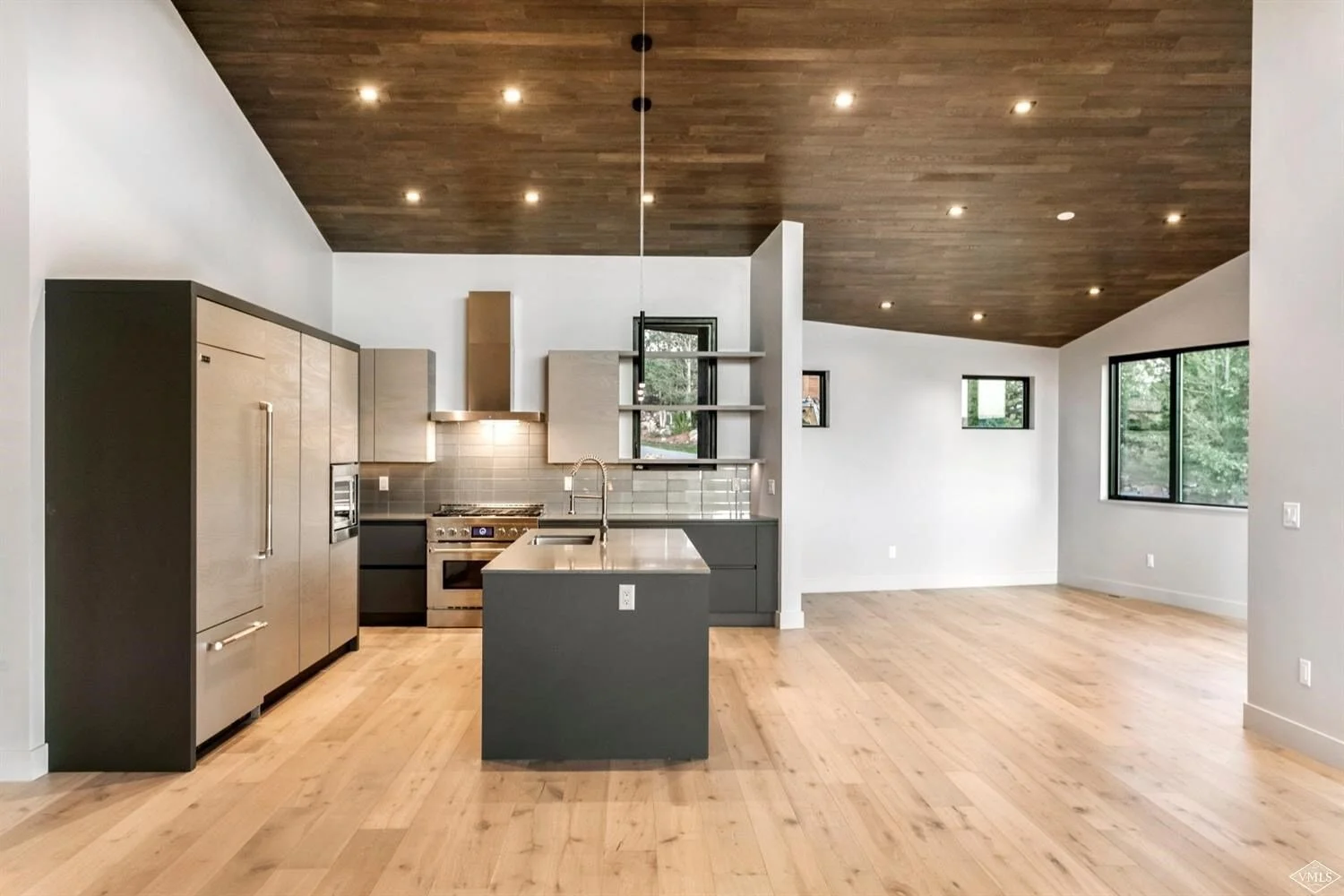 4561 Flatpoint 9.jpg