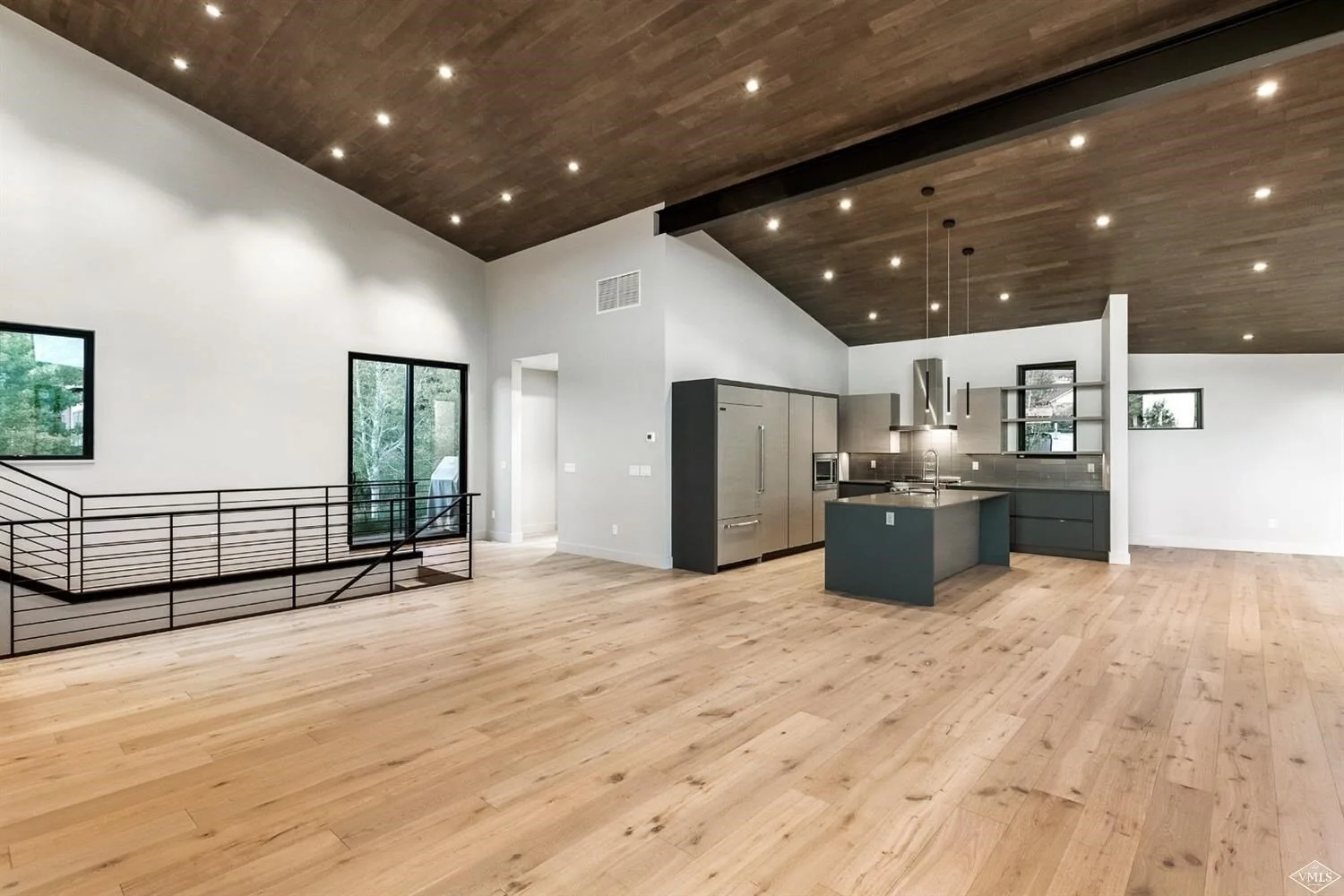 4561 Flatpoint 4.jpg