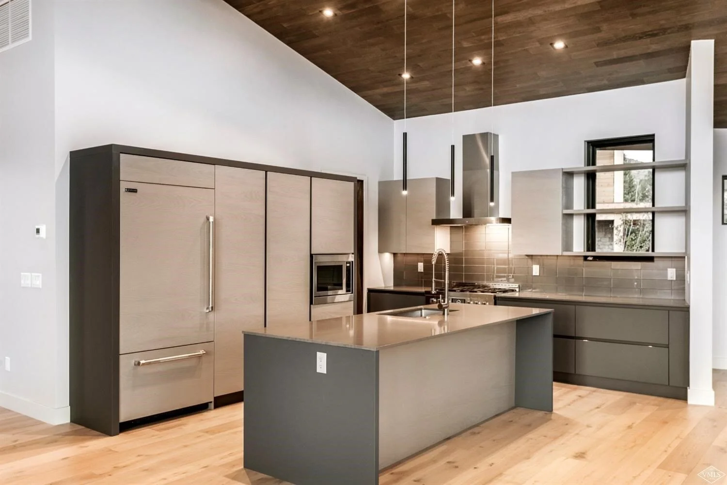 4561 Flatpoint 6.jpg