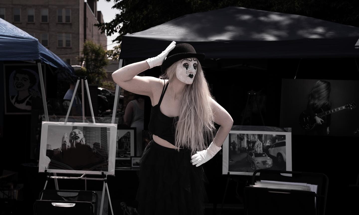 More Mime at the Allentown Art Festival. Such a cool idea to have at one of the tents.