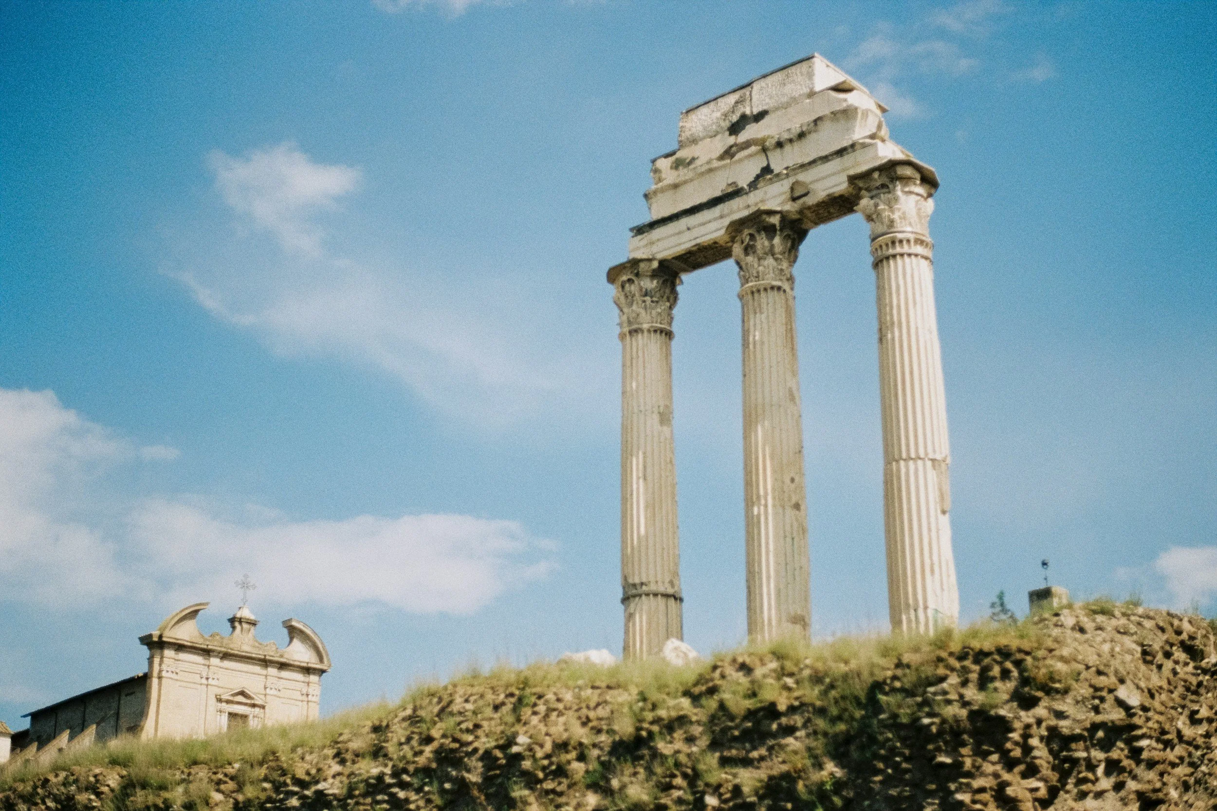 The Pillars of Ashley House