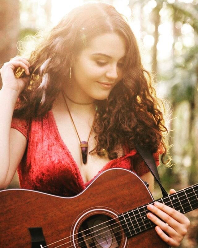 Head to #forestersbarandrestaurant for some sweet tunes today from 5-8 pm