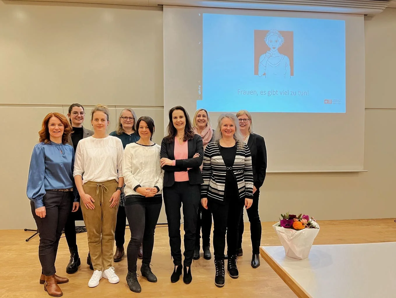 Veranstaltung soll Zugang schaffen: So stellten sich die Landrats-Kandidatinnen bei der Wählerschaft vor - Luzerner Zeitung