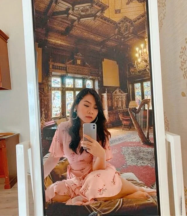 Expectation vs reality (Swipe left)
Kangen suasana bisa nonton konser lg (apalagi di schlo&szlig; kaya gtu 😍), bisa konser lg di tempat umum (ga collab jauh doang). Tapi realitanya mah, saya cuma duduk ala mermaid di kasur aja 🧜🏻&zwj;♀️😣😞