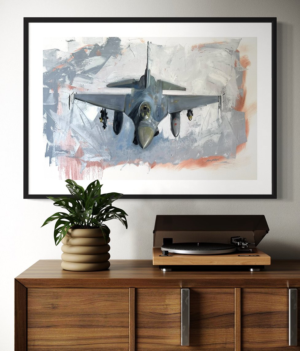 F16_01.jpg