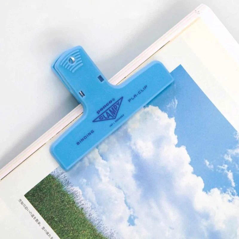 DP163-Hightide-Penco-Pla-Clip-Light Blue-2.jpeg