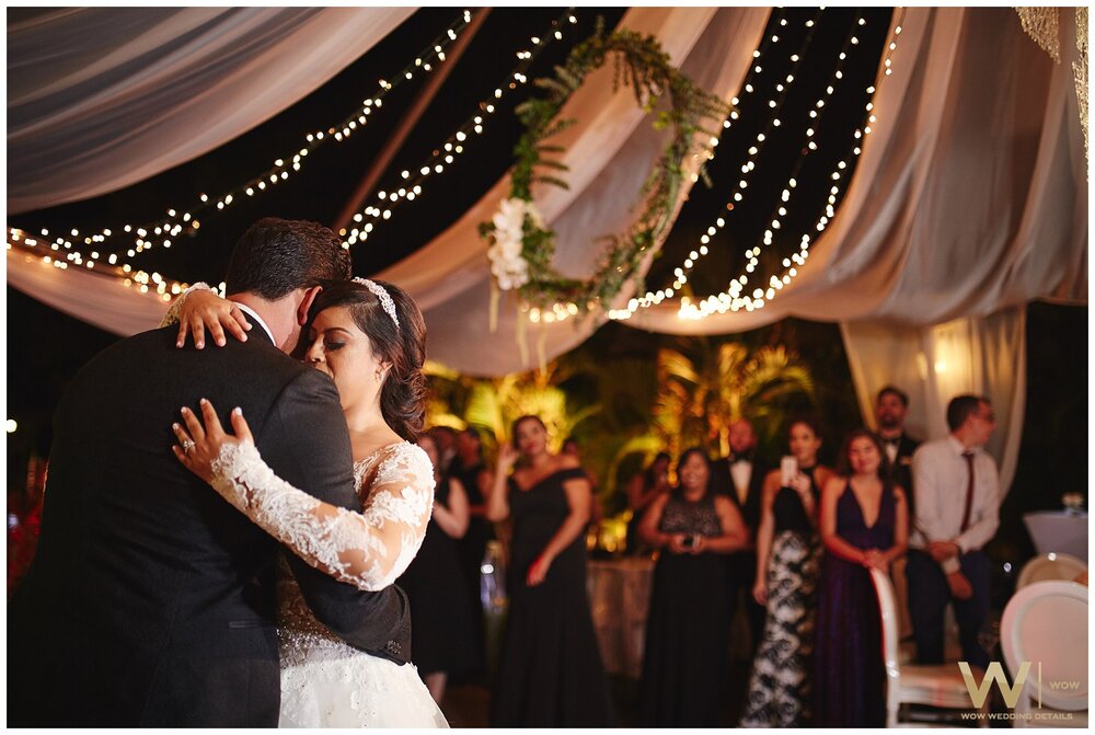 Elizabeth & Bryan - Wow Wedding Details Photography @ Landhuis Jan Thiel Curacao_0021.jpg