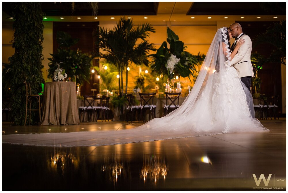 Kaydee-Josh-Wow-Wedding-Details-Photography-@-Santa-Barbara-Resort-Curacao_0027.jpg