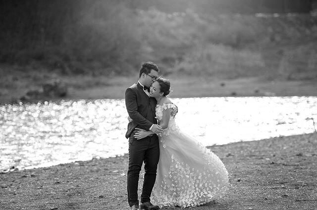 Free. Wild. Authentic. ⁠
⁠A beautiful Yamanashi elopement.⁠⁠
. ⁣⠀⁠
. ⁣⠀⁠
. ⁣⠀⁠
. ⁣⠀⁠
📋 + 📸 @37frames ⠀⁠
. ⁣⠀⁠
. ⁣⠀⁠
. ⁣⠀⁠
. ⁣⠀⁠ ⁣⠀⁠
⁣#37frames #mtfujioutdoorwedding #mtfujielopement #mtfujiwedding #mtfujiweddingplanner #weddingphotographyJAPAN #get