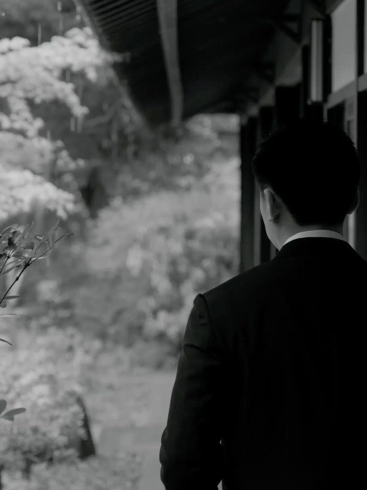 They watched the forecast all month. Then the celebration arrived &hellip; and the rain did too.

Now they look back, they wouldn&rsquo;t change a single thing. Some days arrive exactly as they should.

#jinyaryokan #japanwedding #destinationweddingj