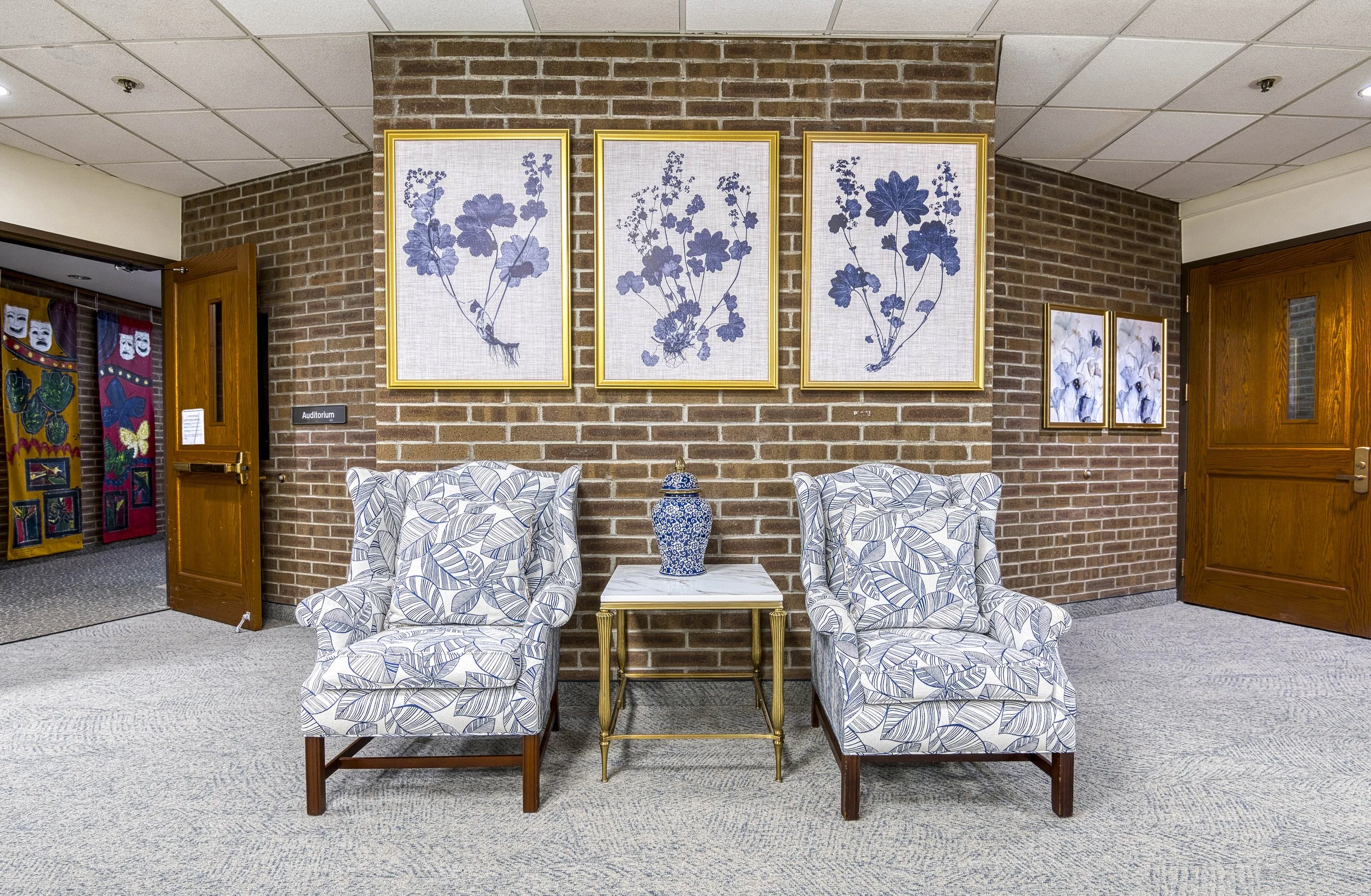 Chestnut Hills Lobby - Judson Park