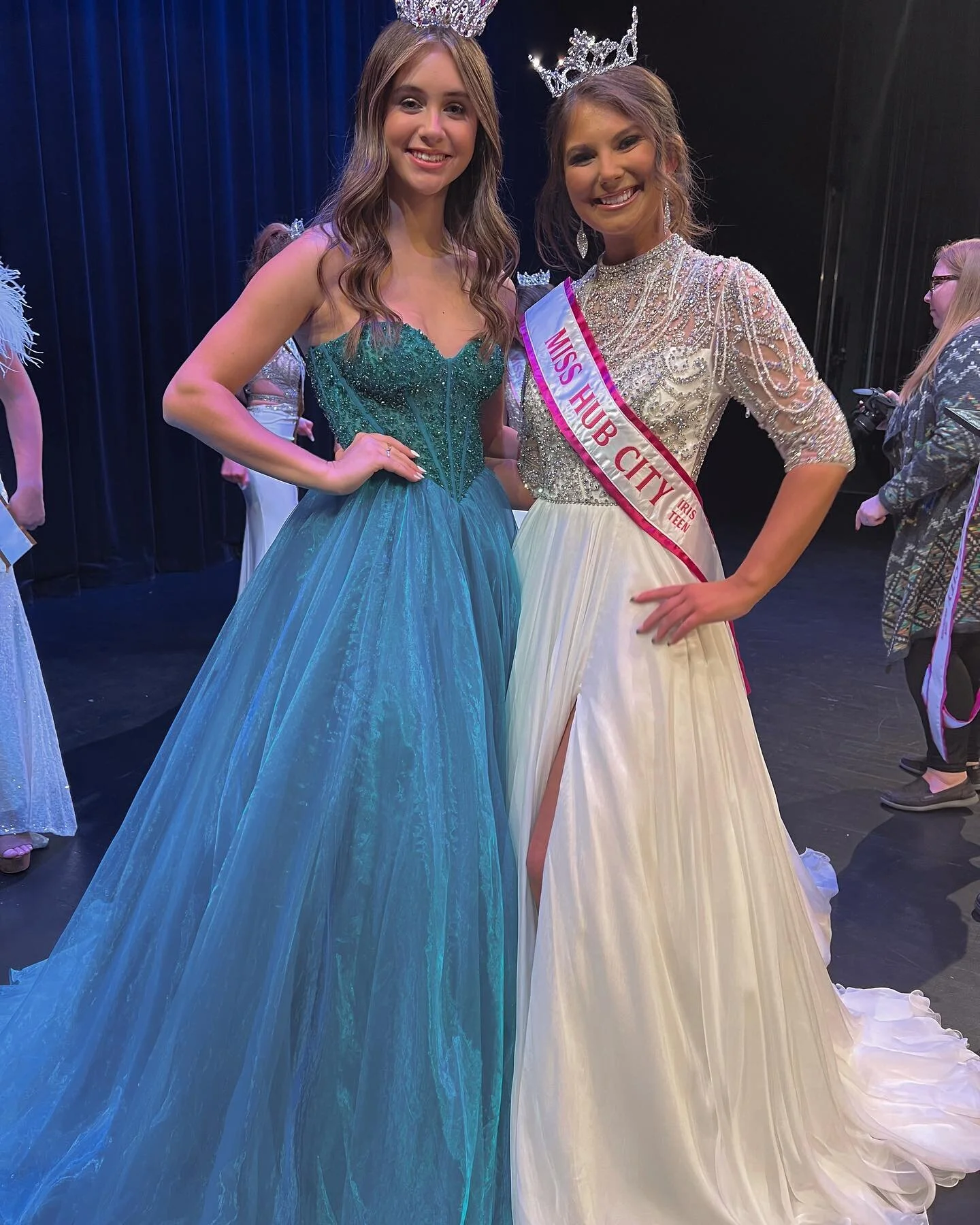 Another great night in Jackson, this time as a co-emcee with my Miss at the Miss Alexandria and Miss Hub City Volunteer pageant!!! Congratulations to all of the new winners!!!

Miss Hub city Iris Teen- Abby Walton

#misstniristeen #misstnvol #misshub