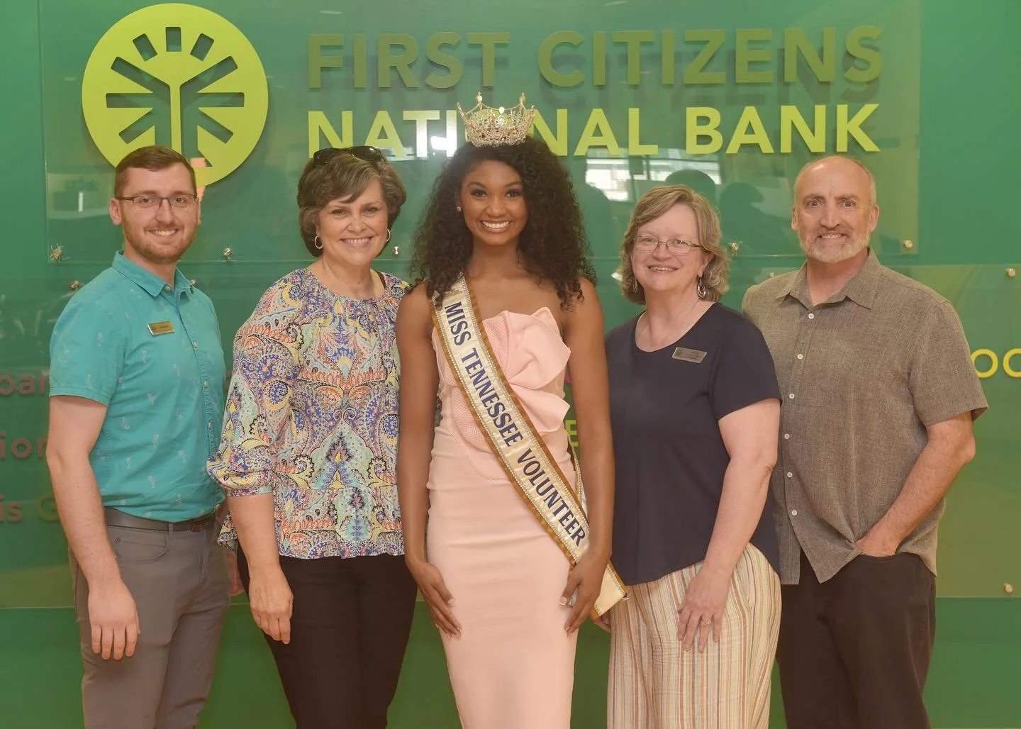 #SponsorSpotlight ✨

We are so appreciative of all of our sponsors for the Miss Tennessee Volunteer pageant and today I wanted to shoutout First Citizens National Bank, Bank of Jackson, FirstBank, and First Horizon! Our program thrives because of our