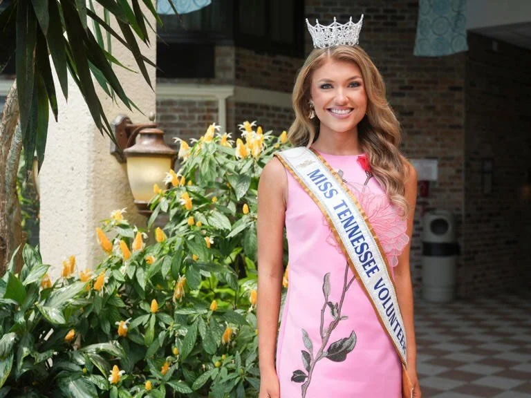 Officially kicked off my year Sunday morning in the best way by interviewing with @wbbj7news &amp; @jsunnews 🩷🌹🌸 

#MissTennesseeVolunteer #VolunteerSpirit #SERVE
#MissTNVolunteer #MTV