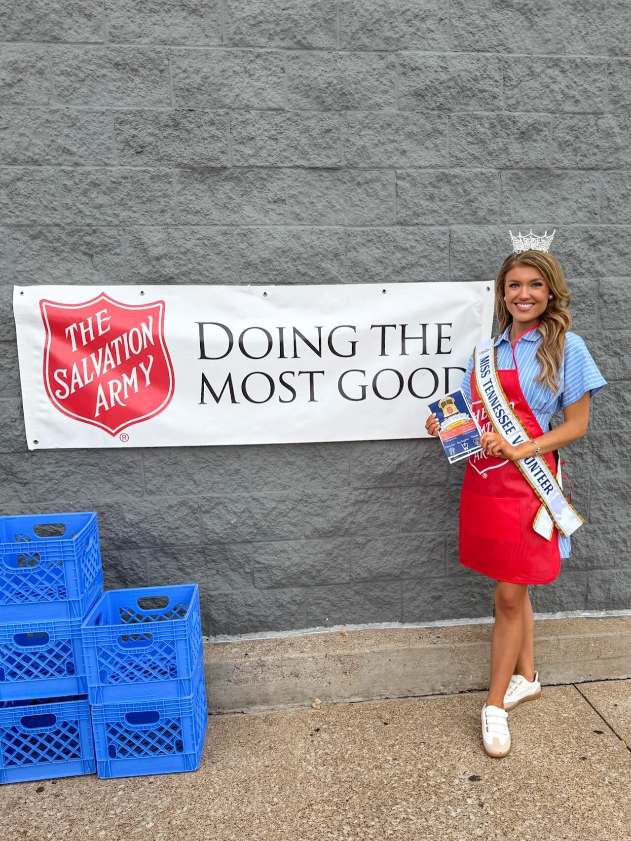 Nothing better than spending a Saturday morning with Salvation Army! Volunteering at the Salvation Army&rsquo;s Stuff the Bus school supply drive and helping support students as they head back to school was the best way to start the weekend! ❤️✏️📚

