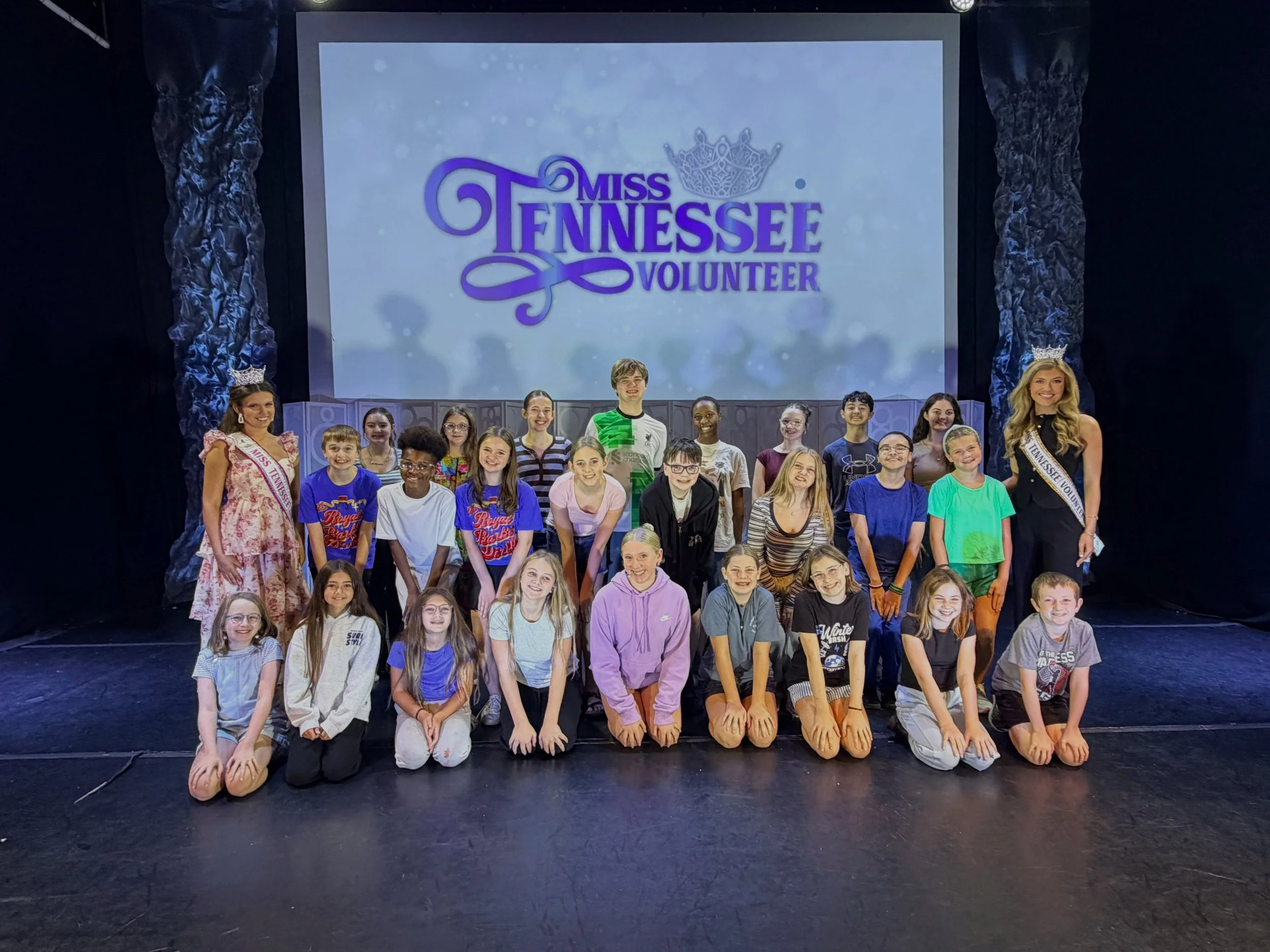 I had the best time kicking off my school tour in East Tennessee at Holston Middle School with 150 sixth graders!

Through S.M.A.R.T. &mdash; Social Media and Responsible Technology Awareness, we talked about what responsibility looks like online, pr