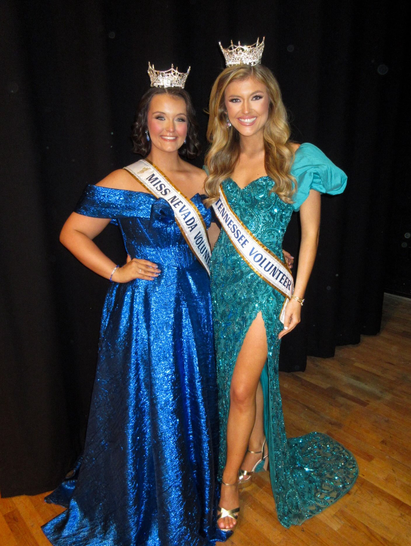 It was a great night in Union City @fallfestvolpageants Congratulations to all of the beautiful queens crowned and every young woman who took the stage. It was such a fun evening celebrating their accomplishments!🫶

👗 @joannsoftennessee @sherrihill