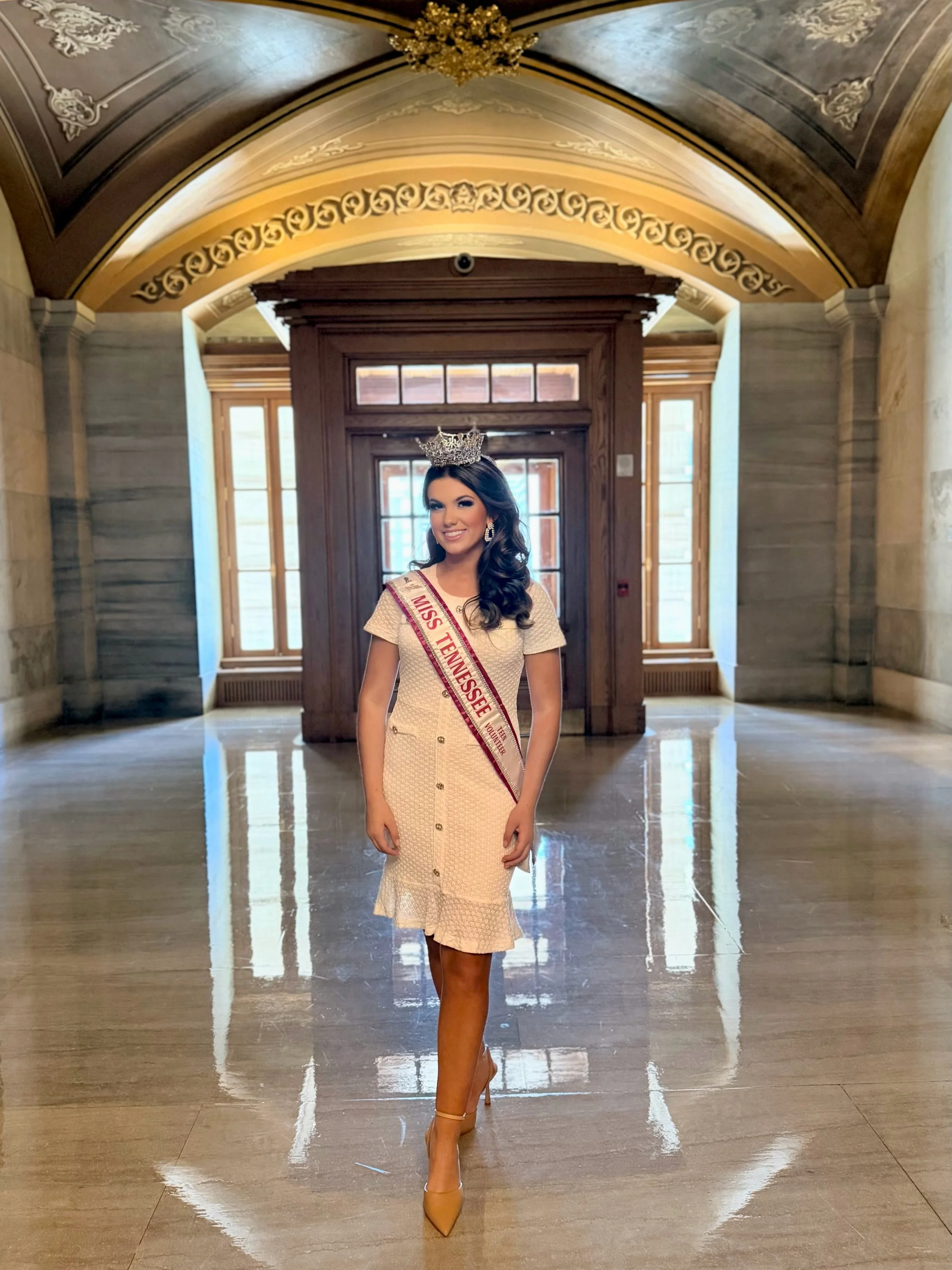 Today was such a special reminder of how fortunate I am to represent the Volunteer State! Spending the day in the heart of Tennessee made me even more grateful for the honor of wearing this title. Congratulations to Governor Lee on his years of servi