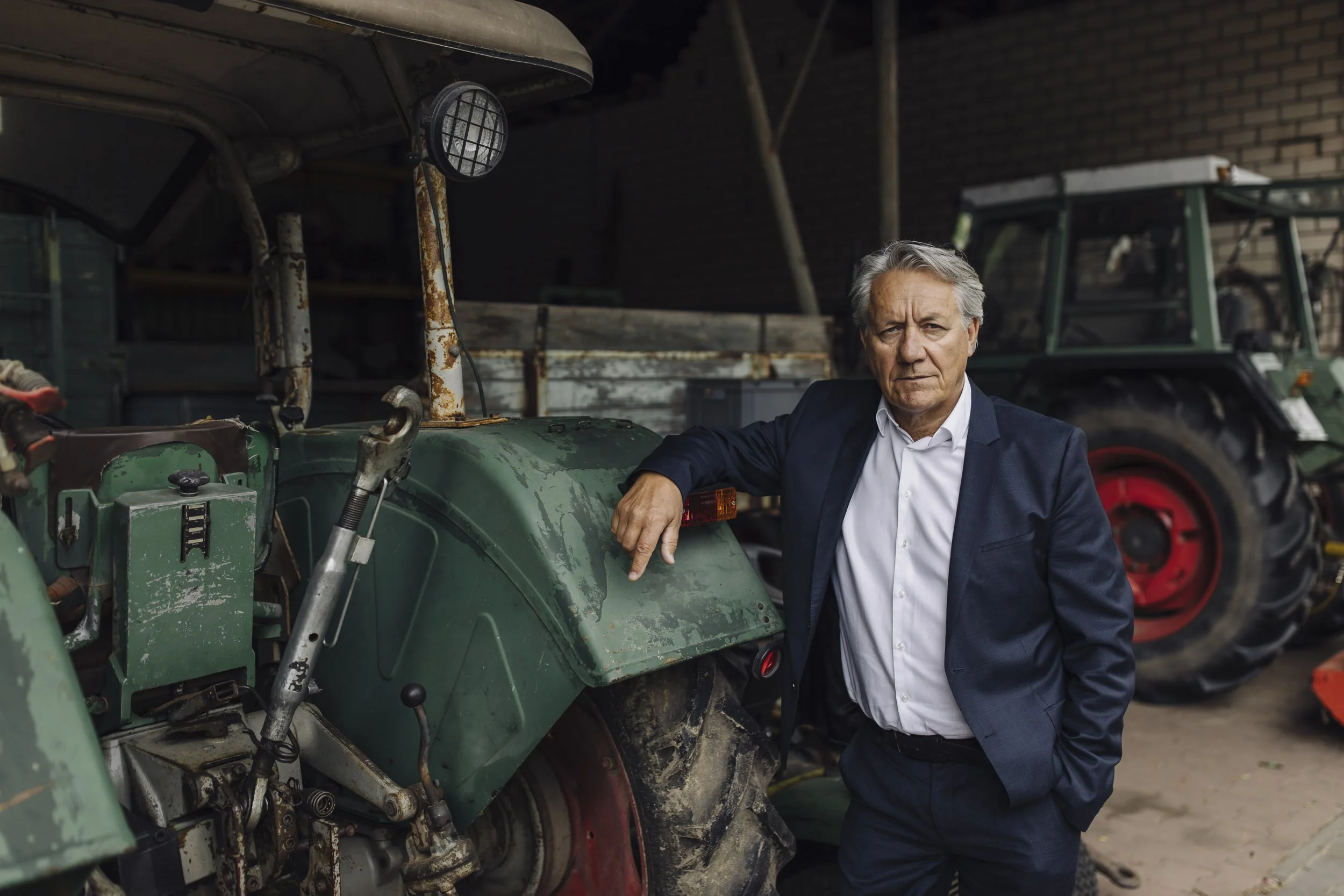best-ager-business-portrait-bauernhof-5.jpg
