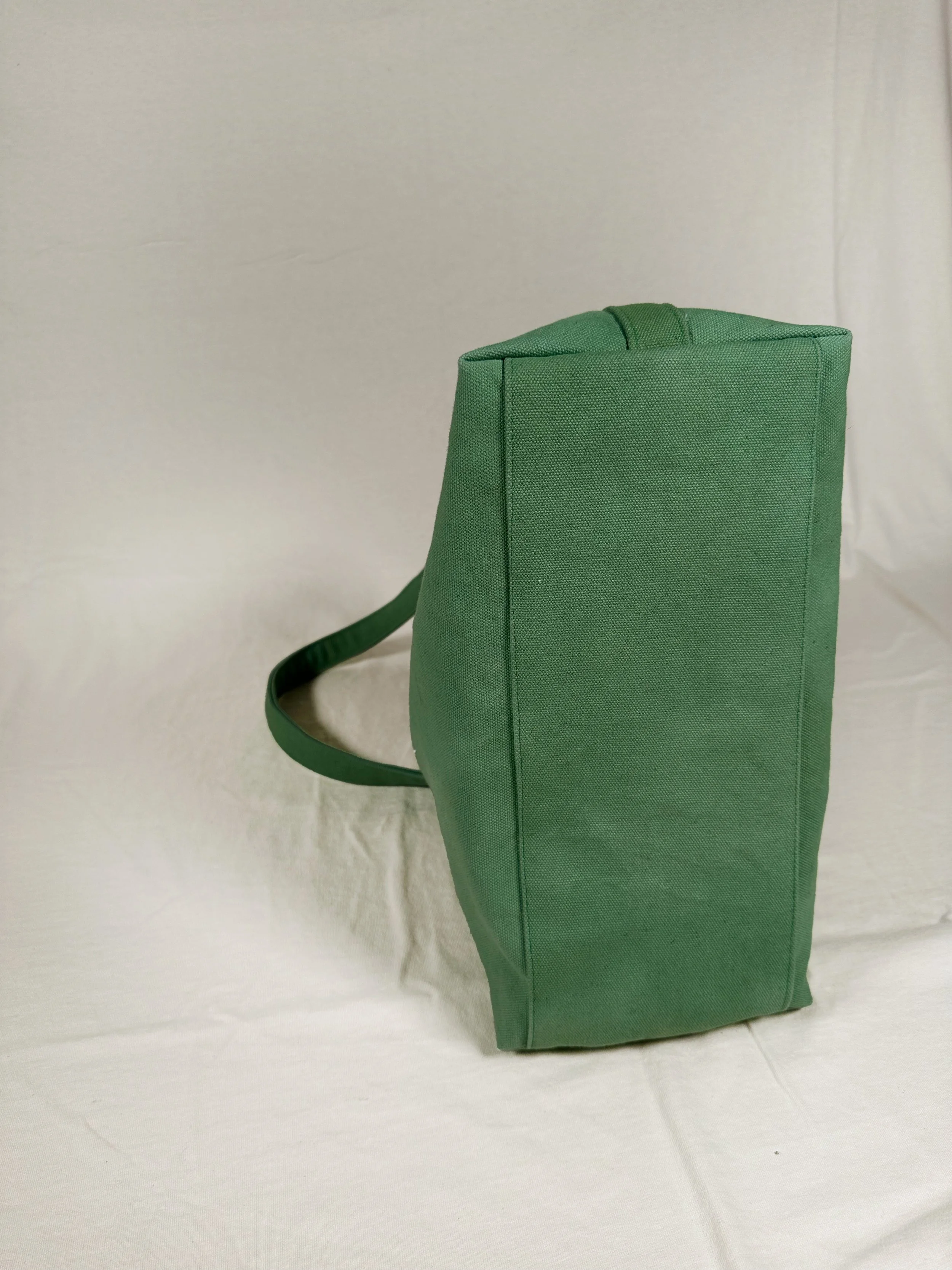 Green Cafe Bag 3.jpg