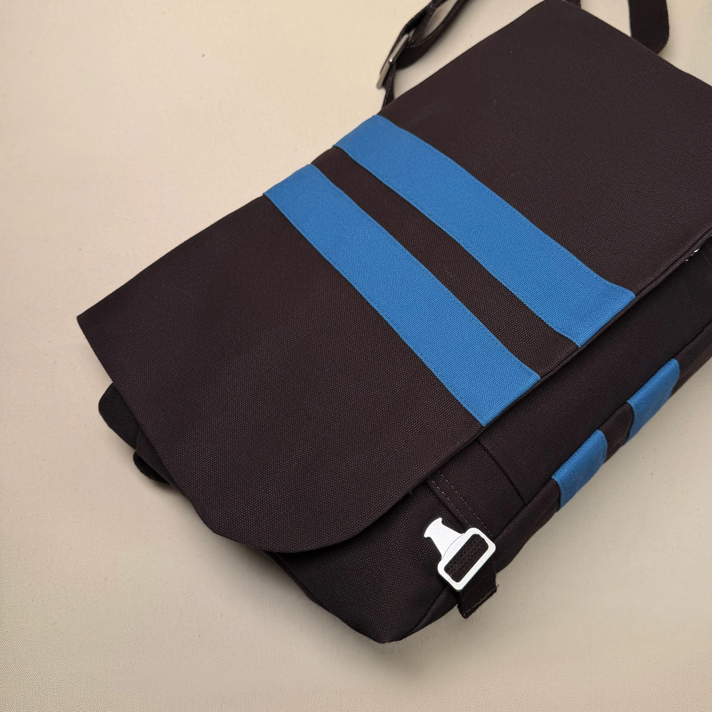 Messanger bags 2.0 image 5.jpg