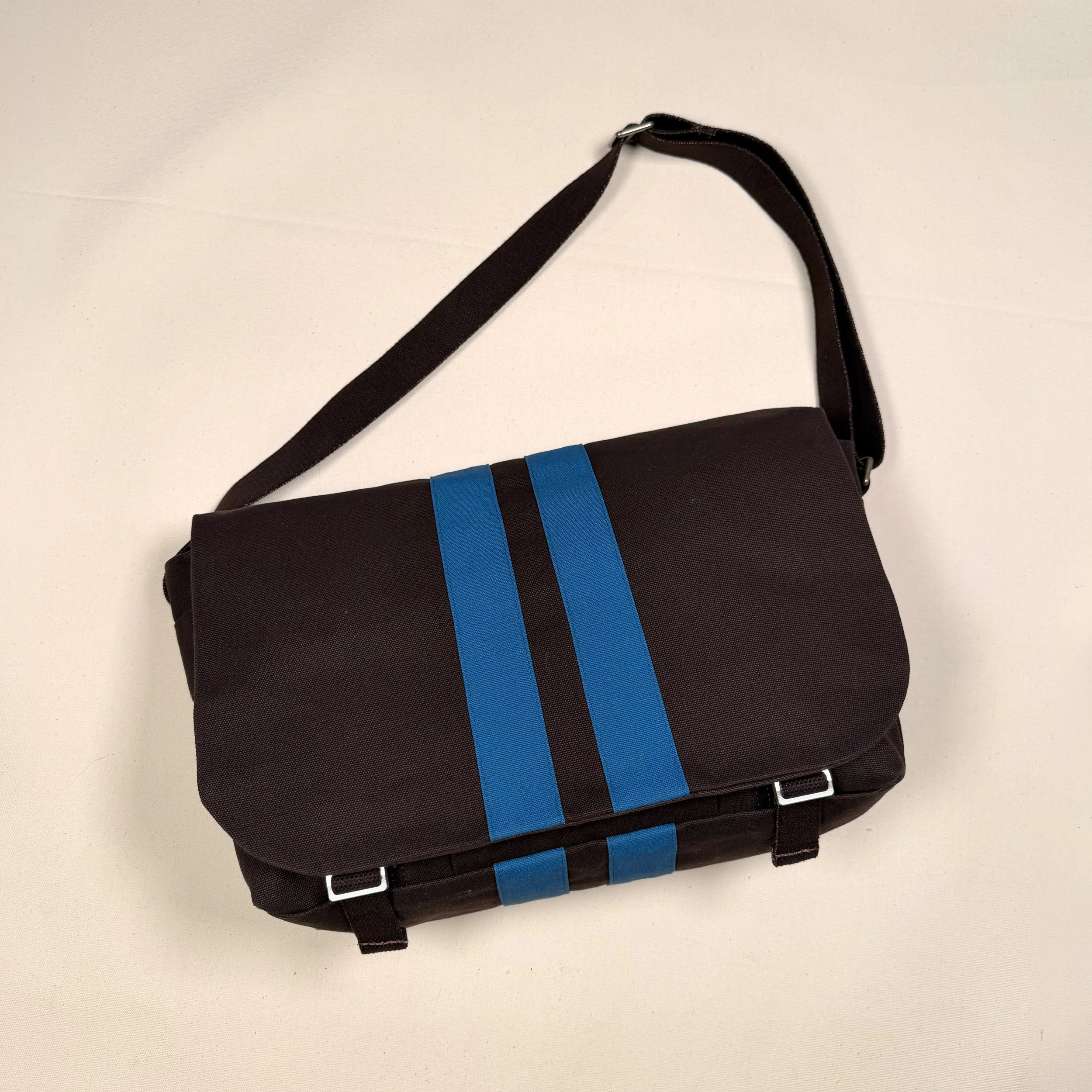 Messanger bags 2.0 image 1.jpg