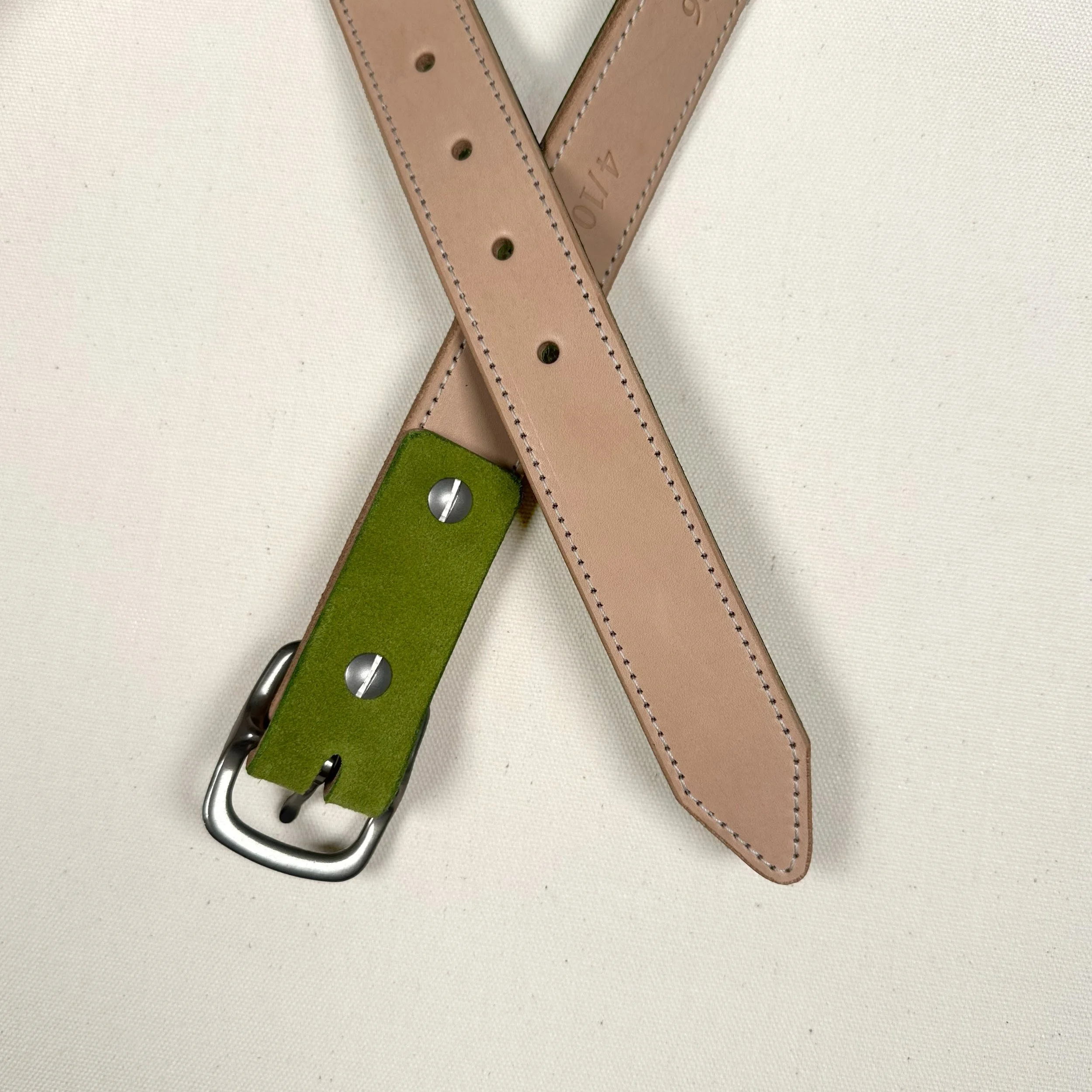 Green suede belt 2.jpg
