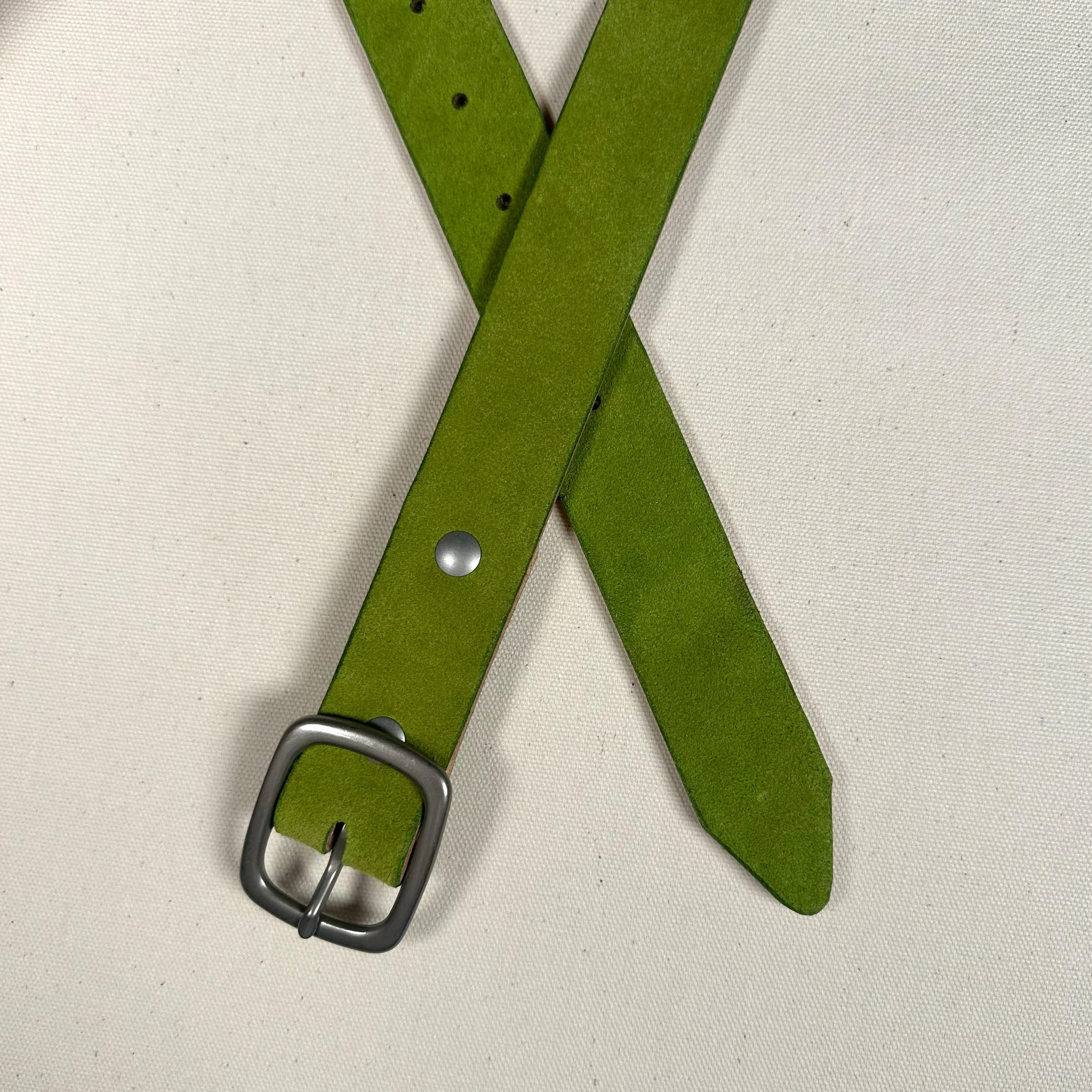 Green suede belt 3.jpg