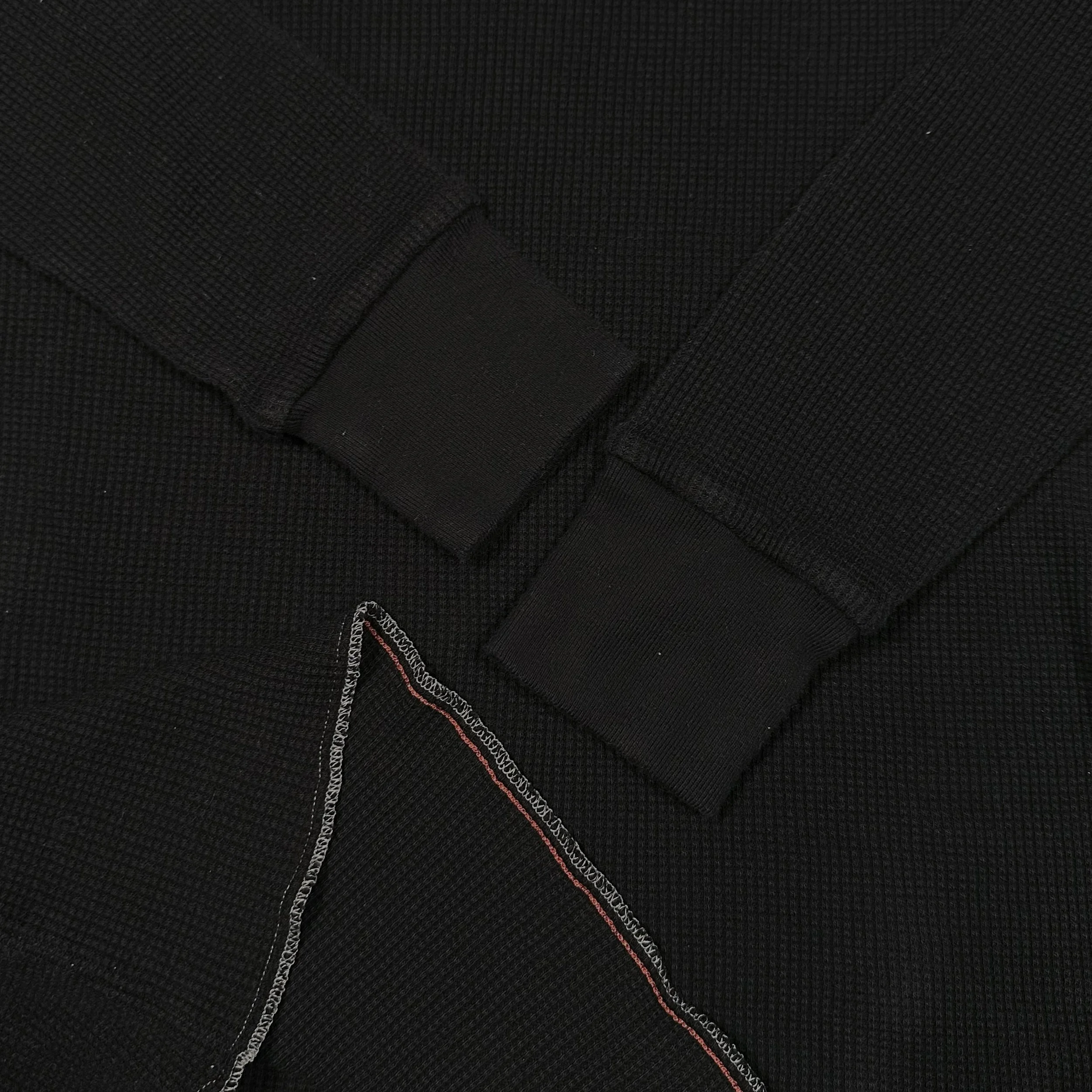 Black Thermal 25 4.jpg
