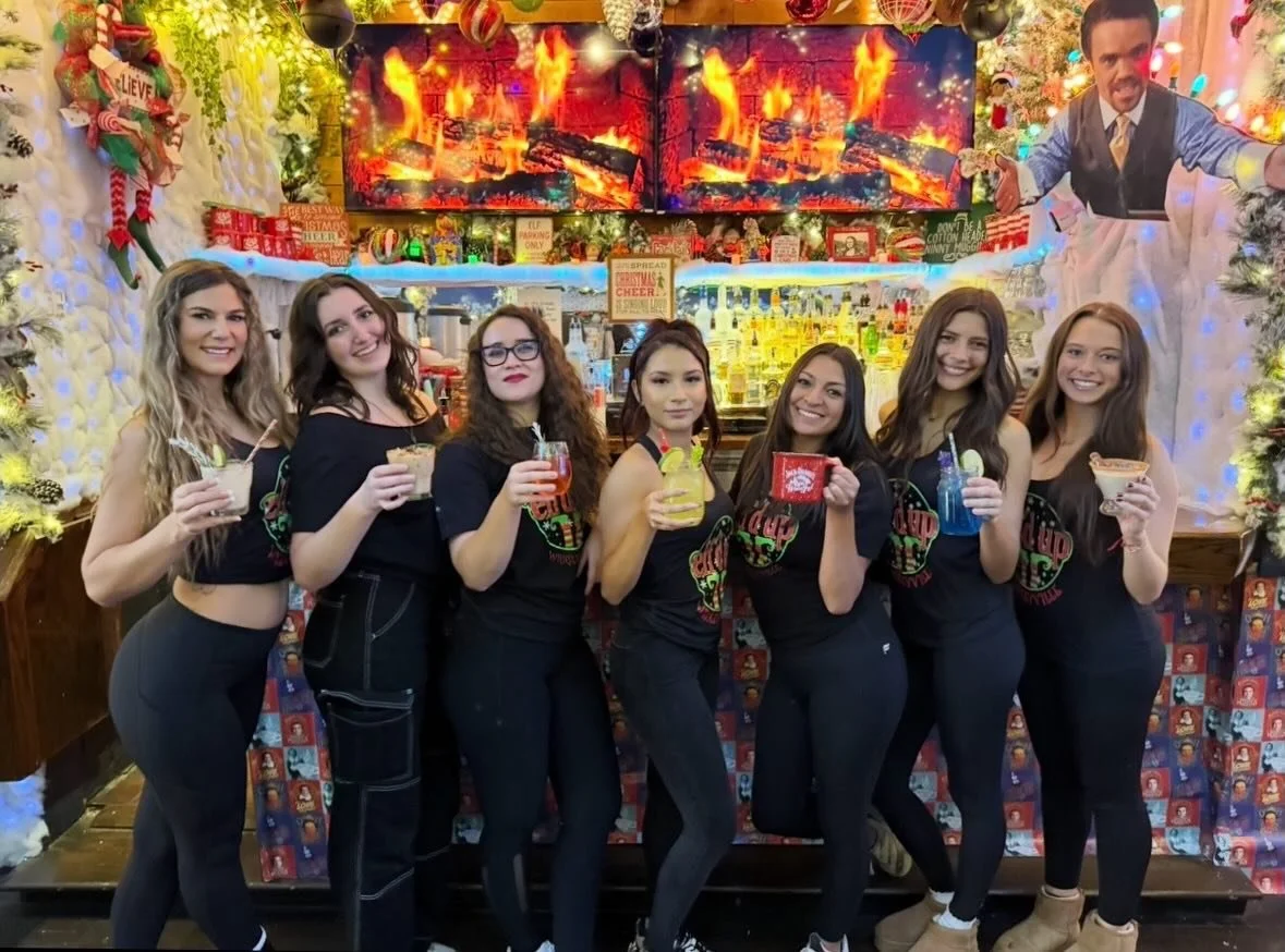 Let&rsquo;s get #ELFDUP, it&rsquo;s Sunday Funday! 
Buddy&rsquo;s Brunch starts at 10:30AM, NFL Football on all day &amp; endless Christmas cheer! 🎄✨

NO COVER! 

#tistheseason #merrychristmas #holidaycheer