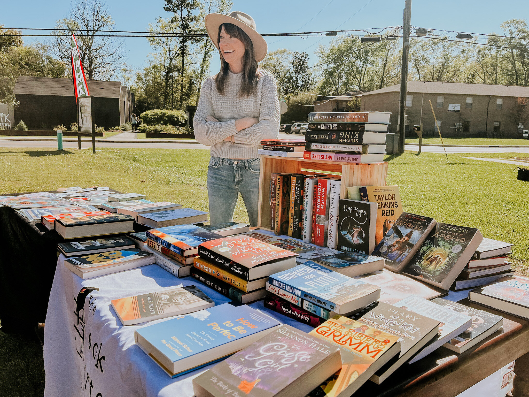 Meet @bookporteros!

If you haven't already heard, The Book Porter will be opening as part of The Collective during our 3rd phase of development! We are so thrilled to bring a book store to Ocean Springs 📚

In the meantime, follow them to keep up wi