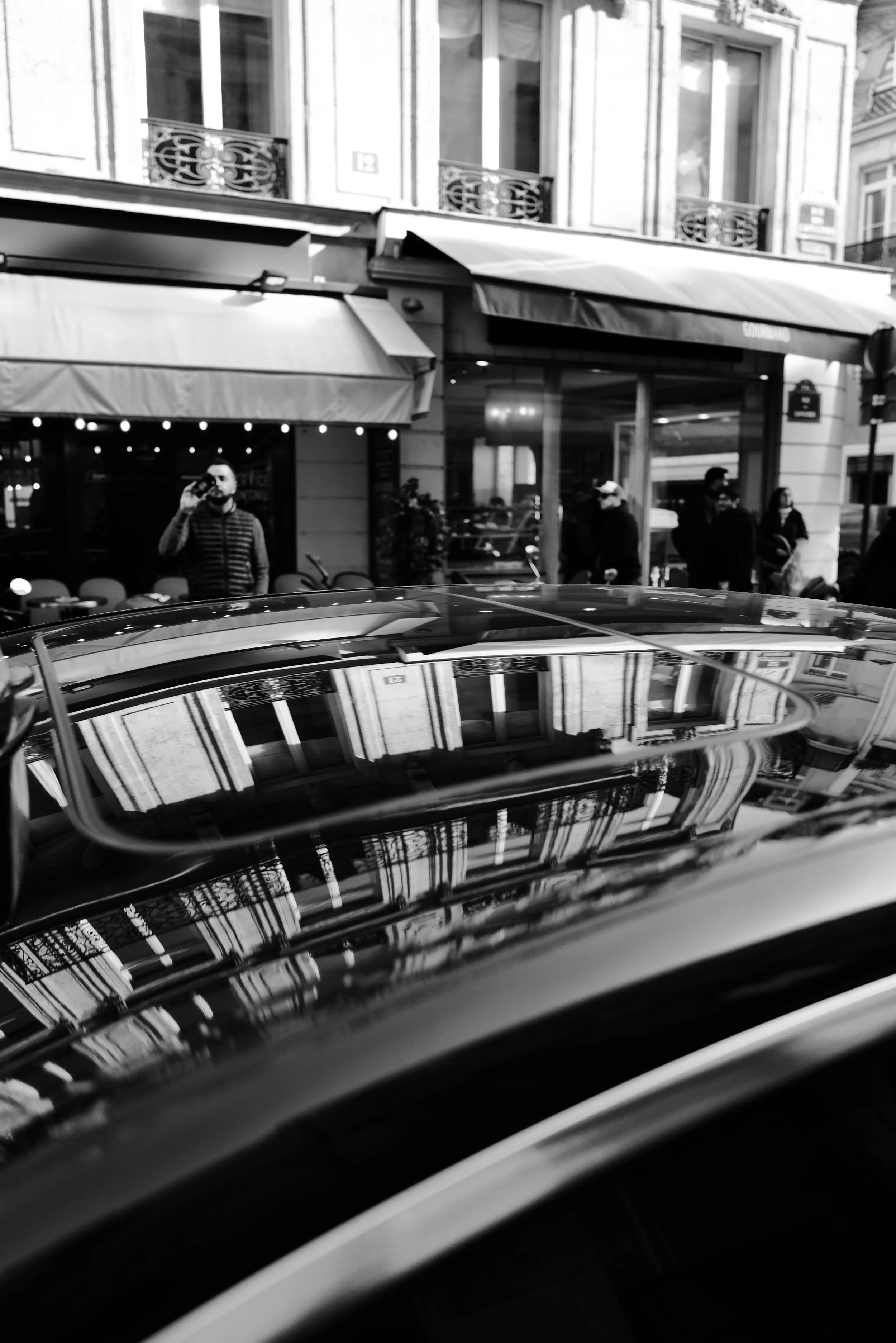 Paris, FR