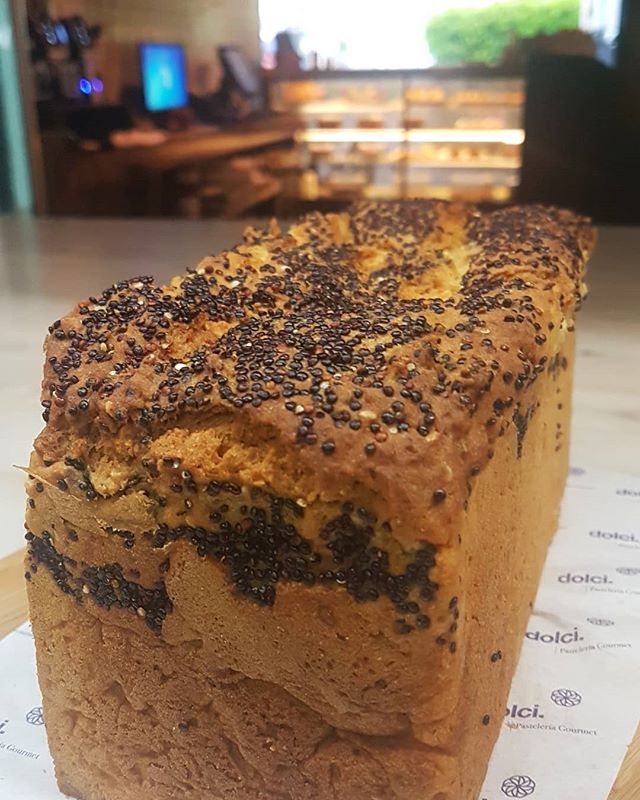 Encuentra nuestro delicioso Pan Gluten friendly, ven visitanos que los domingos tambi&eacute;n abrimos.. 😋🍞☕!!! #domingo #caf&eacute; #glutenfriendly #pan  #yummy #breadlovers #delicious #abiertodomingos #breakfast #bread