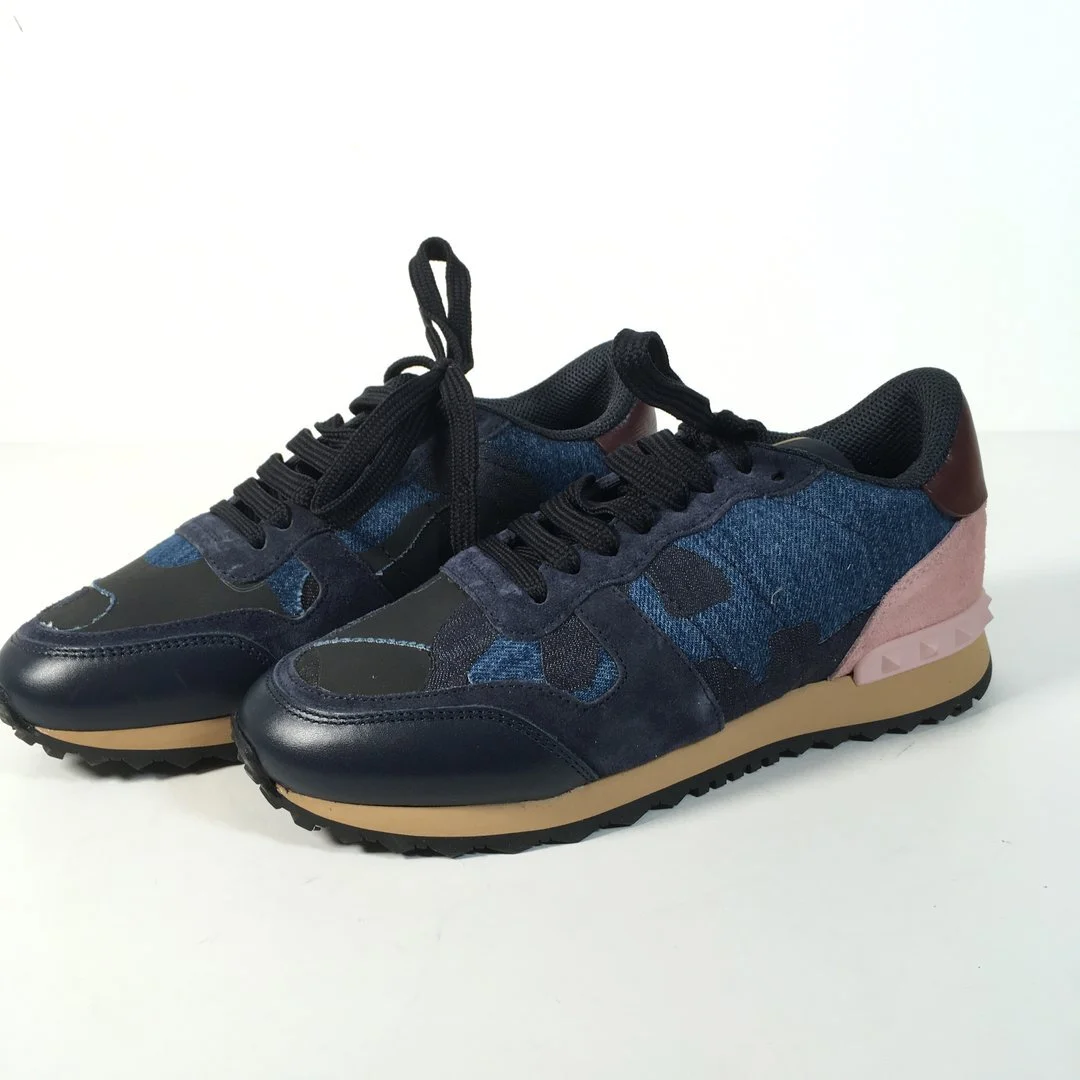 valentino rockstud runners