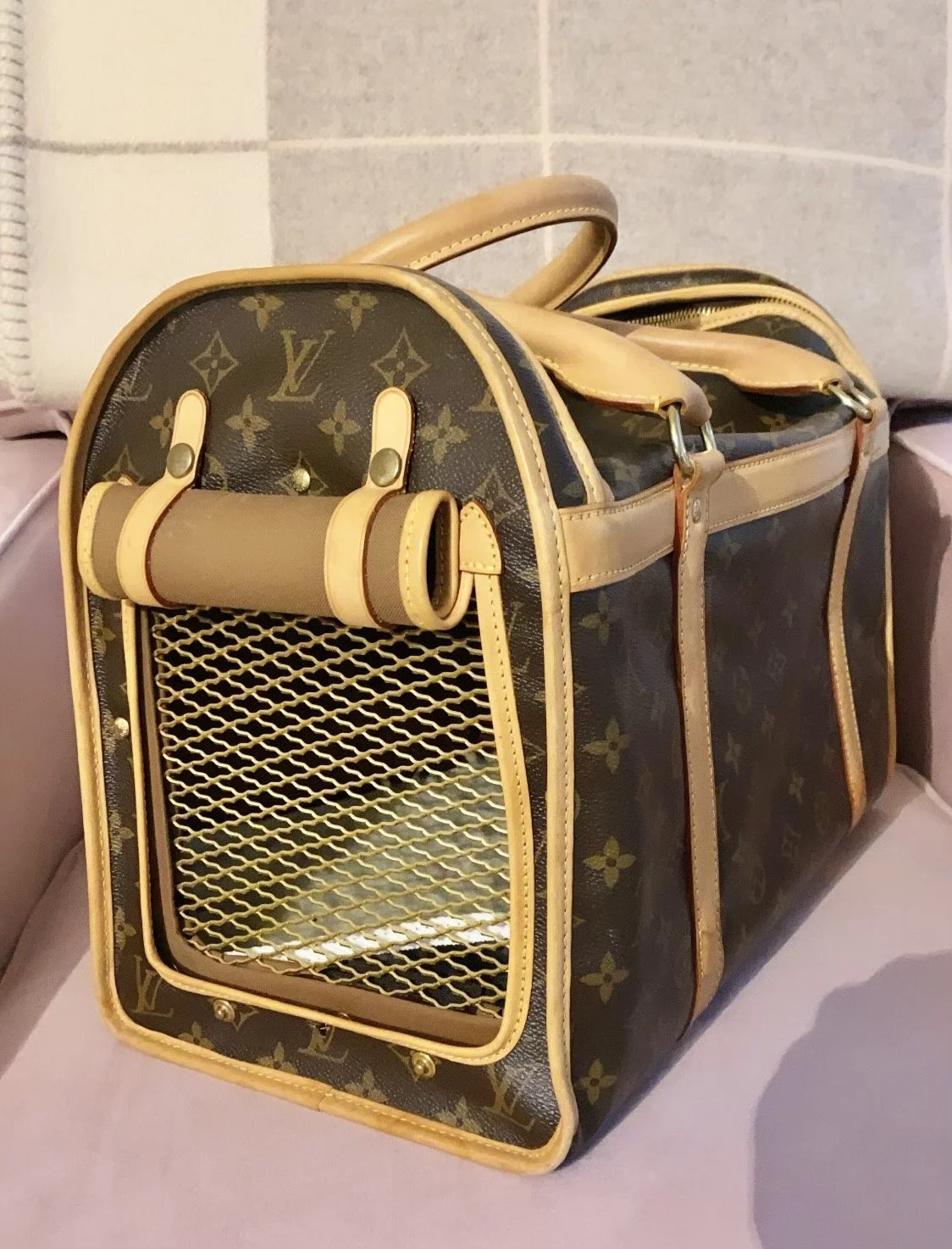 second hand designer bolsas vancouver