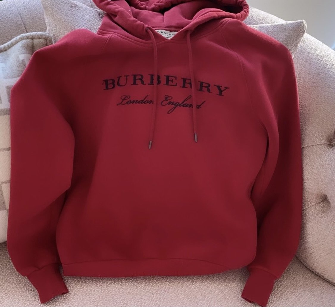 Burberry London Hoodie Red Size XS — DESIGNER TAKEAWAY BY QUEEN OF LUXURY  BOUTIQUE INC.