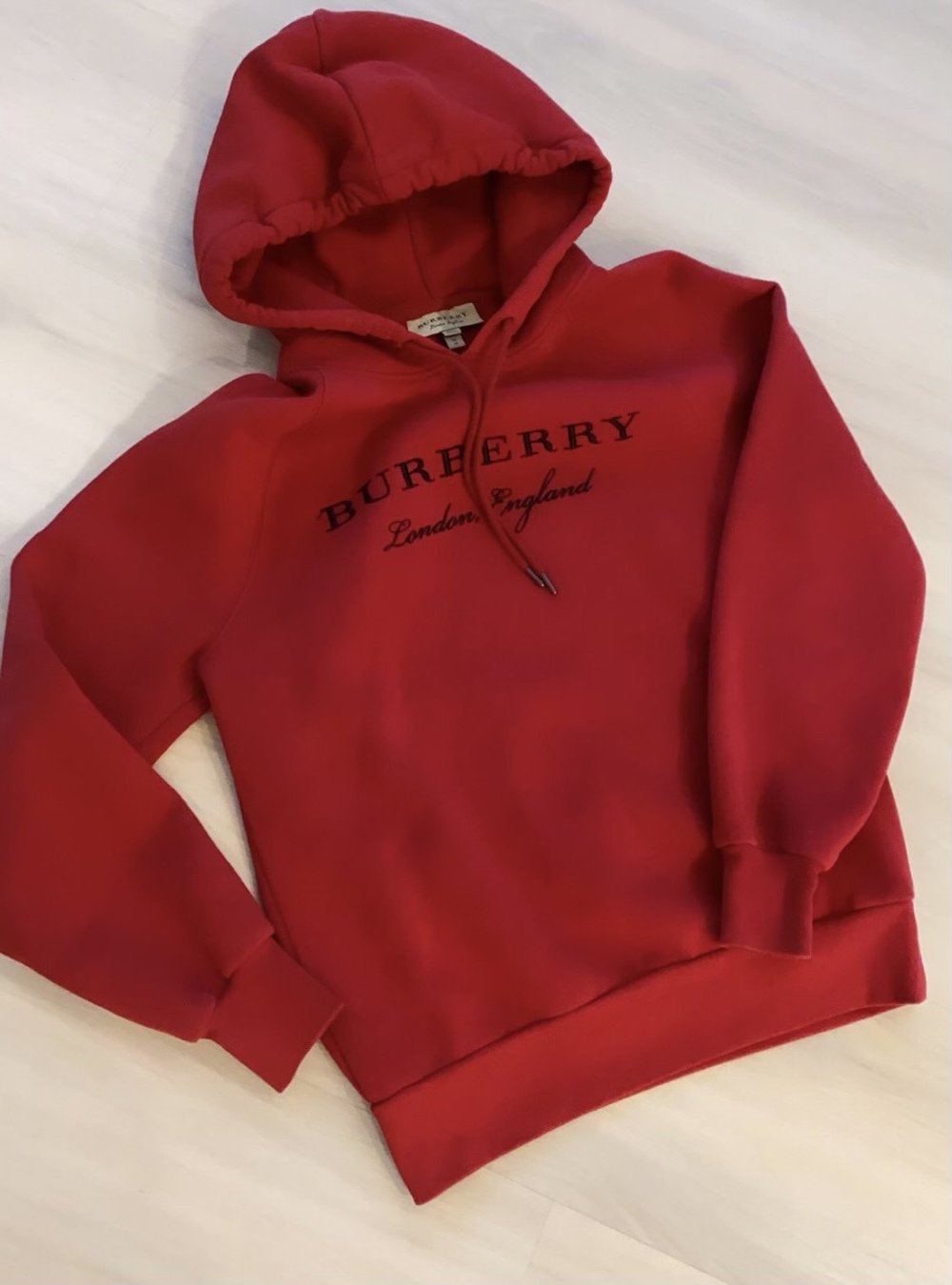 Burberry London Hoodie Red Size XS — DESIGNER TAKEAWAY BY QUEEN OF LUXURY  BOUTIQUE INC.