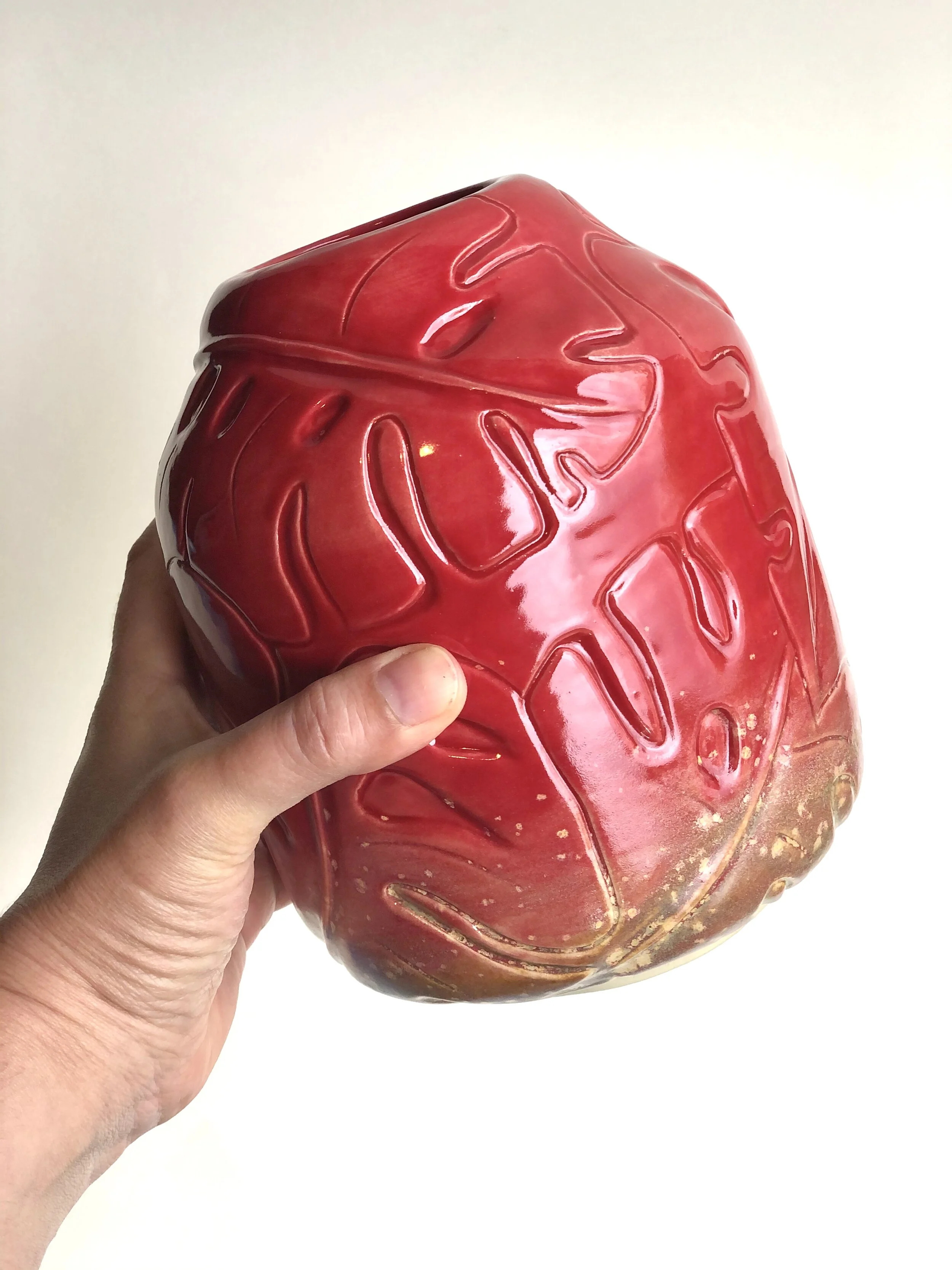 EEC6D96B-162A-4979-B70B-63EEBCC31DC3