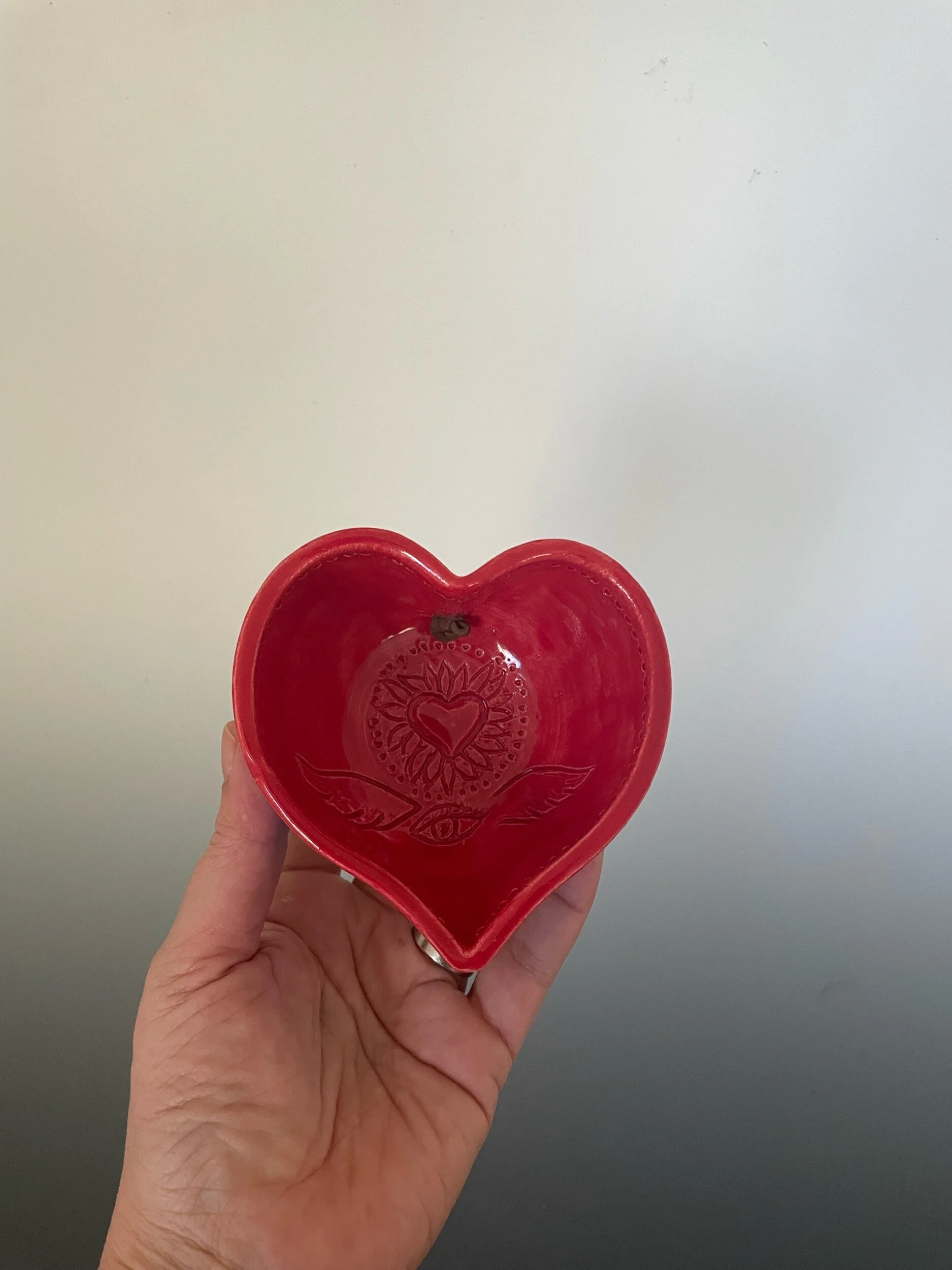 E19B1651-2E4D-4F03-A61E-DAADD2461A37