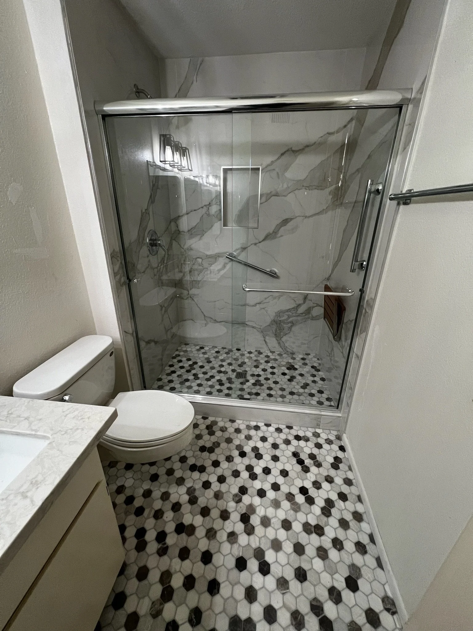 Small Bathroom Remodel Ideas That Add Big Value