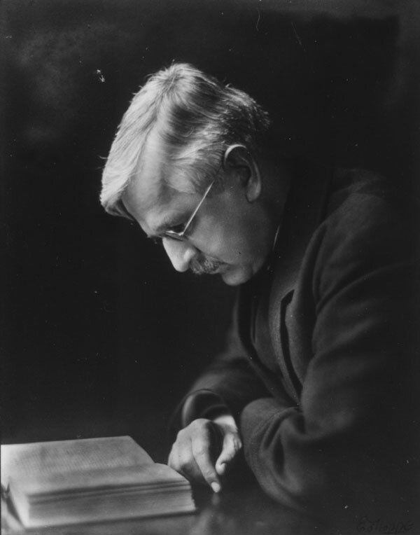 Graham Wallas, around the time he wrote The Art of Thought (1926) [1].