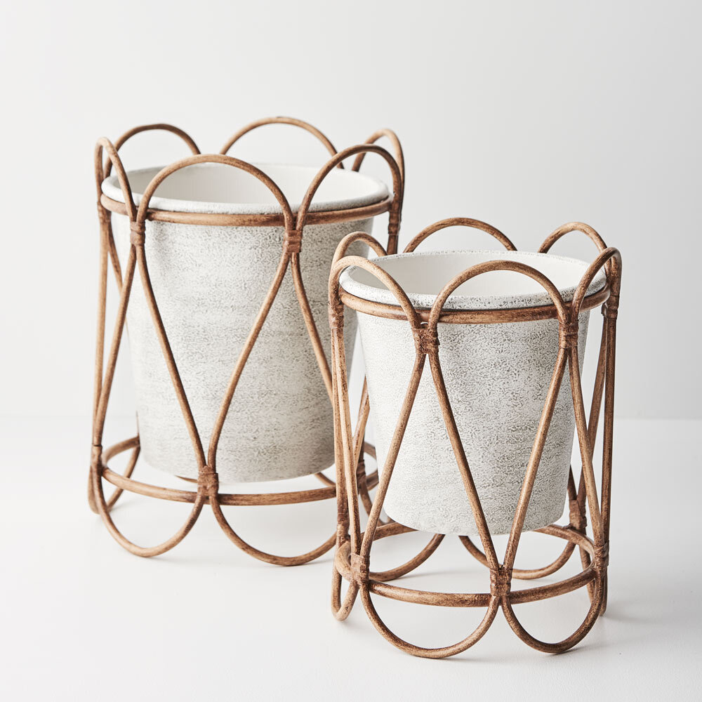 harper pot with stand 2 sizes