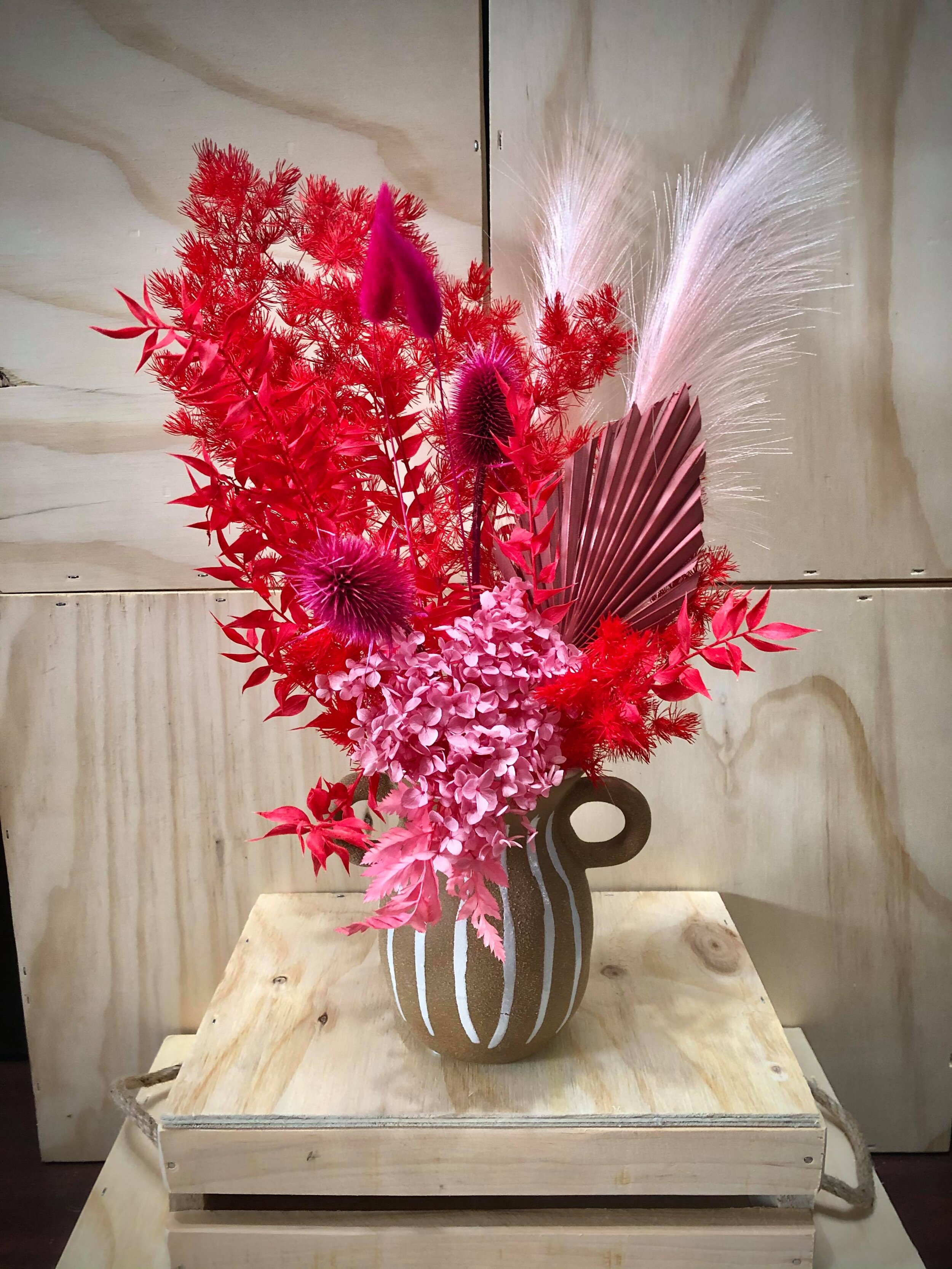 Hot to Trott dried vase