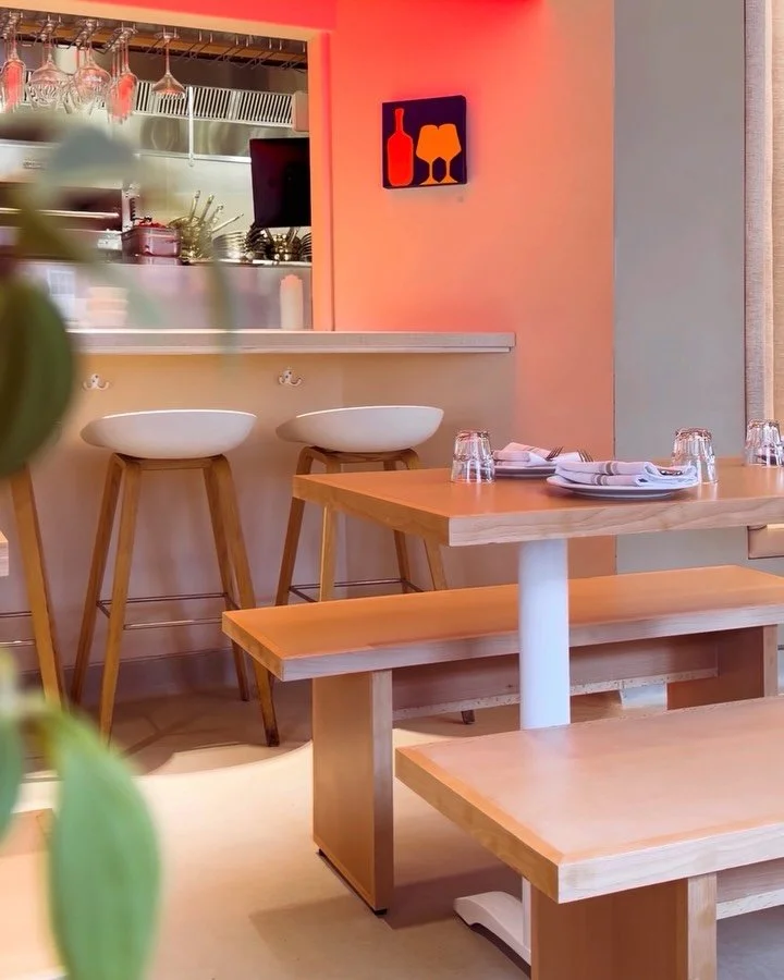 We&rsquo;ve made a little more room for you 💛
 New seating. Longer dining time to settle in, connect, and enjoy. Now open later til 11pm.
 Additional parking next door in our neighbor&rsquo;s lot after 6pm.

Making your visit easier 😌 Come get comf