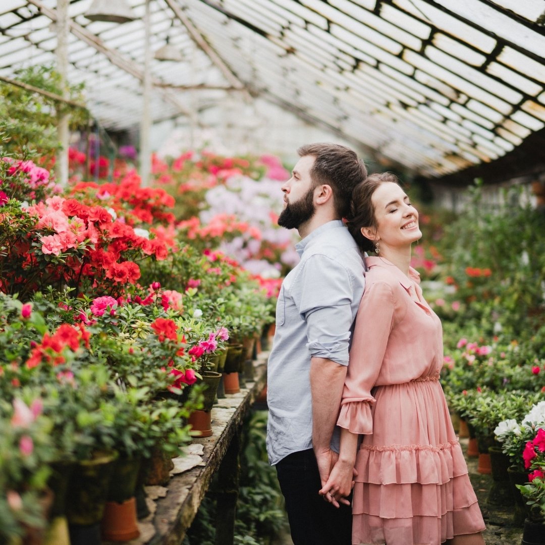 Opting for an engagement shoot in a lush greenhouse or a stroll through sunlit gardens isn&rsquo;t just about the perfect backdrop&mdash;it's about the controlled lighting that ensures every shot is flawless. Plus, being surrounded by flowers adds a 