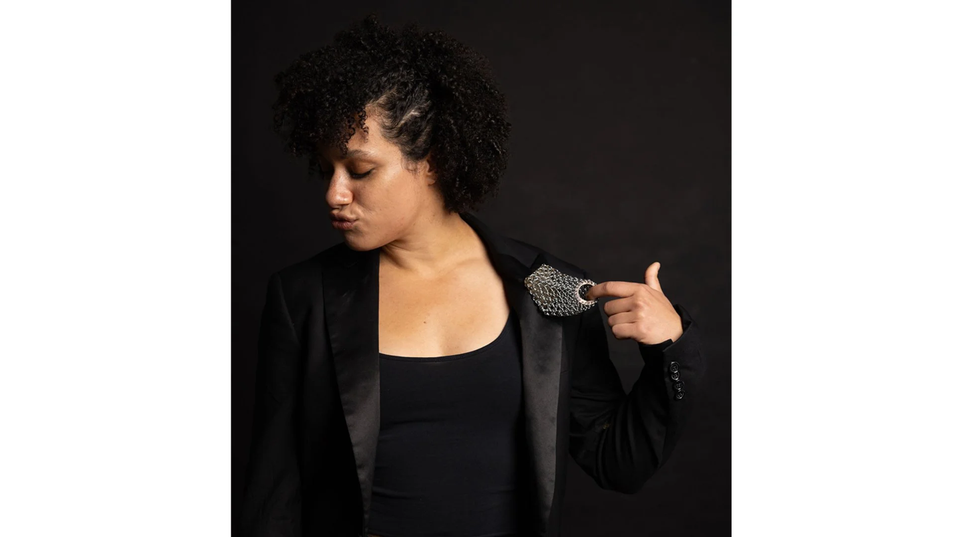Rebekah Frank, Potential Space, brooch, model: @nataliamroberts, photo: @lydiadaniller