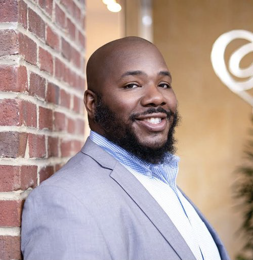 Shaun Andrews headshot